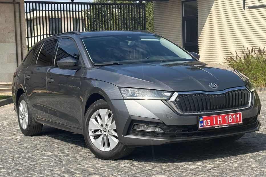 Продам Skoda Octavia A8 LED NAV НЕ МАЛЬОВАНА 101%   2022 года в Львове