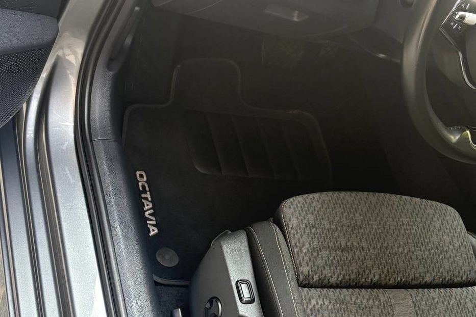 Продам Skoda Octavia A8 LED NAV НЕ МАЛЬОВАНА 101%   2022 года в Львове