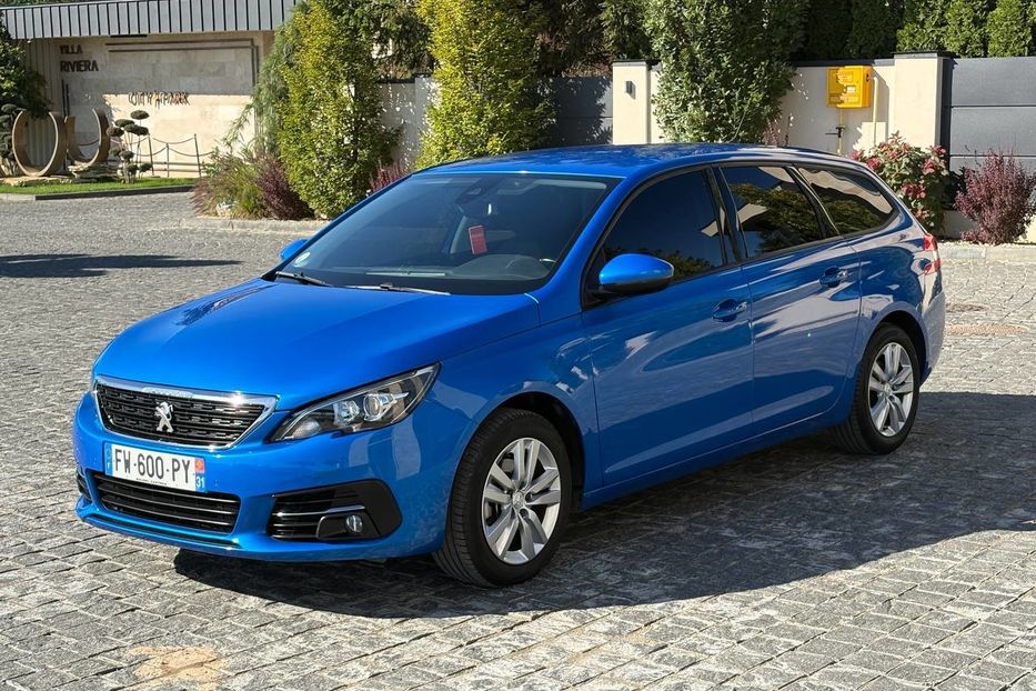 Продам Peugeot 308 LED NAV KLIM НЕ МАЛЬОВАНИЙ 101 2021 года в Львове