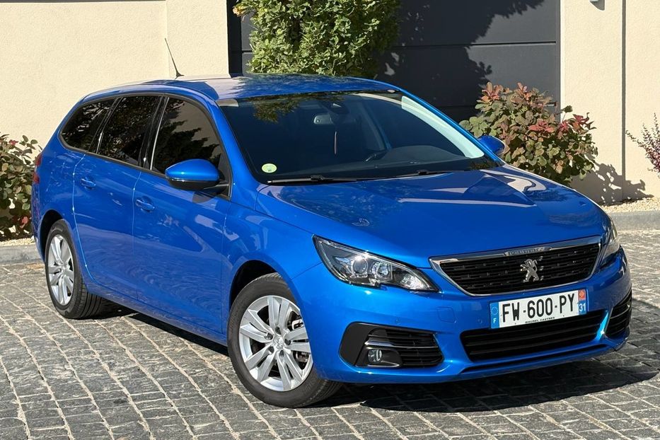 Продам Peugeot 308 LED NAV KLIM НЕ МАЛЬОВАНИЙ 101 2021 года в Львове