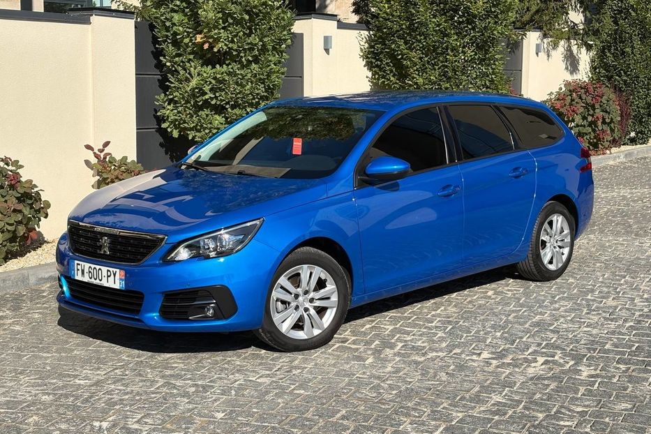 Продам Peugeot 308 LED NAV KLIM НЕ МАЛЬОВАНИЙ 101 2021 года в Львове