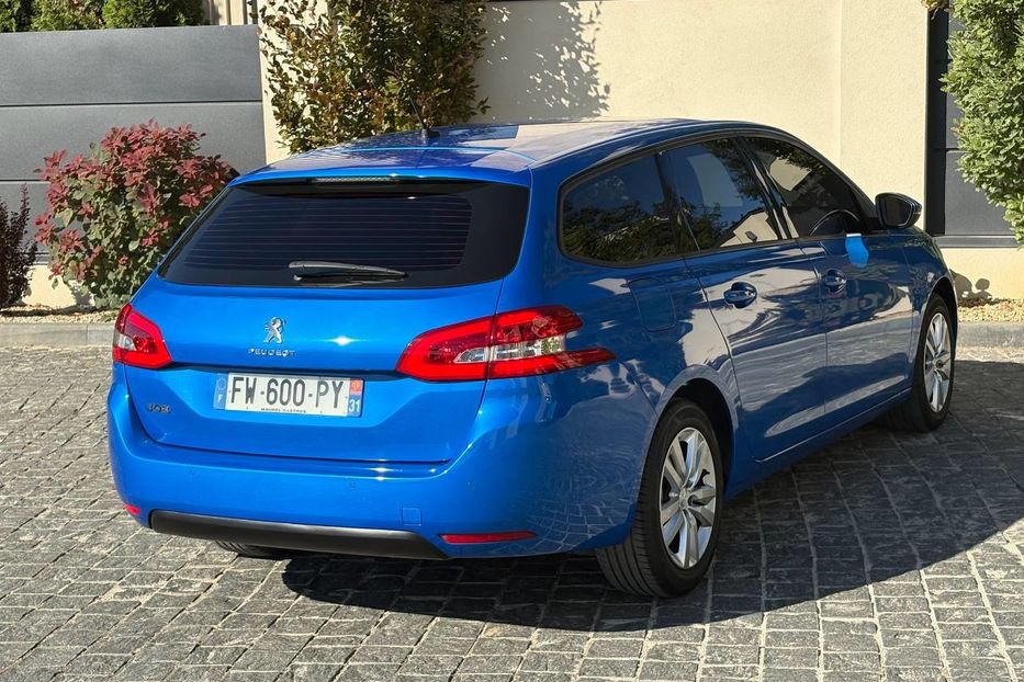 Продам Peugeot 308 LED NAV KLIM НЕ МАЛЬОВАНИЙ 101 2021 года в Львове