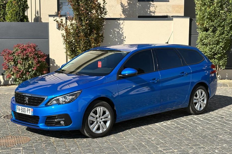 Продам Peugeot 308 LED NAV KLIM НЕ МАЛЬОВАНИЙ 101 2021 года в Львове