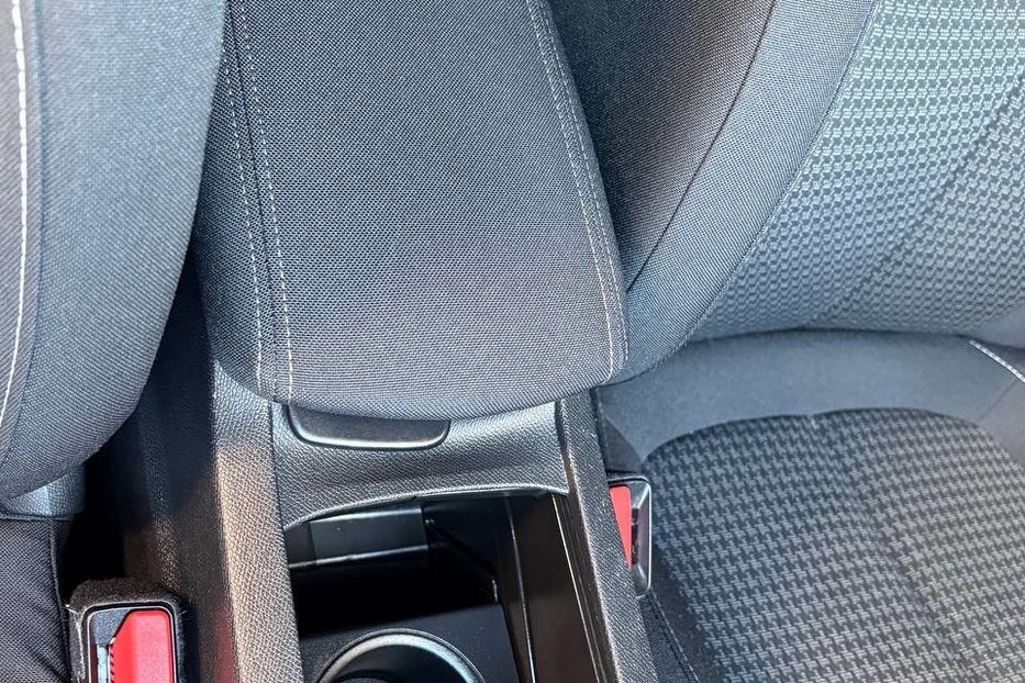Продам Peugeot 308 LED NAV KLIM НЕ МАЛЬОВАНИЙ 101 2021 года в Львове