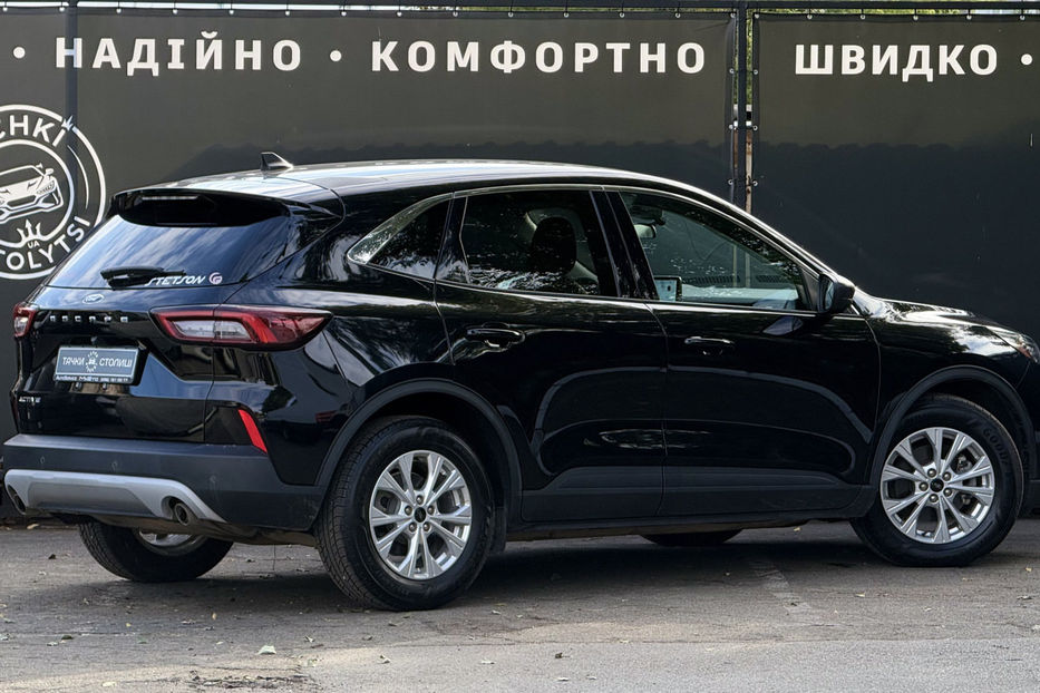 Продам Ford Escape 1.5 EcoBoost AT (180 к.с)  2023 года в Киеве
