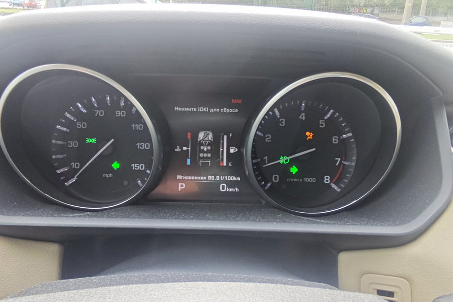 Продам Land Rover Range Rover Sport HSE 2014 года в Киеве