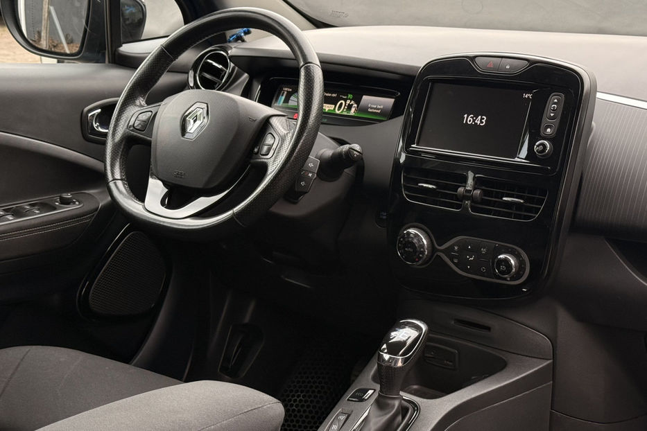 Продам Renault Zoe R90 44.1 kWh (92 к.с.)  2018 года в Киеве