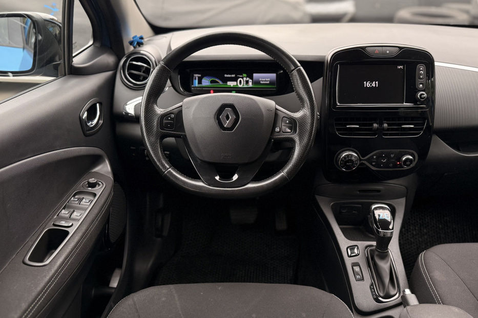 Продам Renault Zoe R90 44.1 kWh (92 к.с.)  2018 года в Киеве