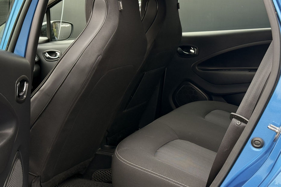 Продам Renault Zoe R90 44.1 kWh (92 к.с.)  2018 года в Киеве