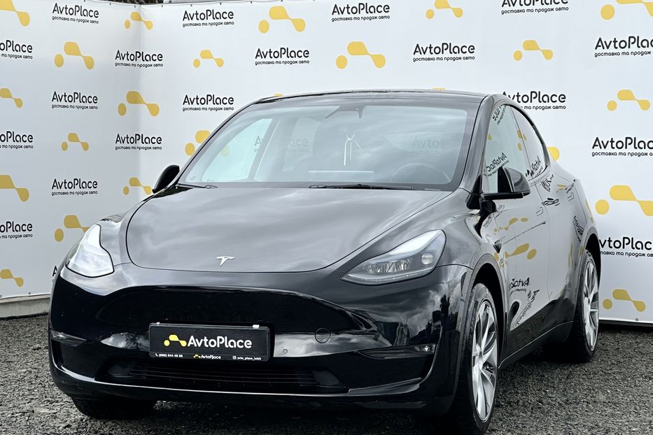 Продам Tesla Model Y 2022 года в Луцке