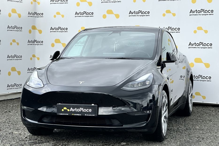 Продам Tesla Model Y 2022 года в Луцке