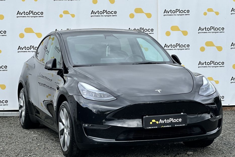 Продам Tesla Model Y 2022 года в Луцке