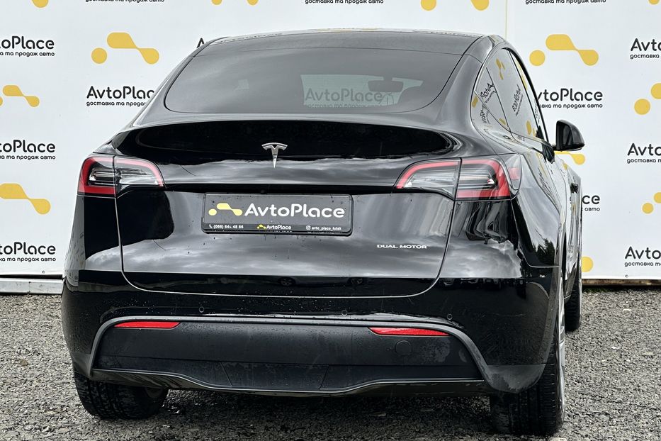 Продам Tesla Model Y 2022 года в Луцке