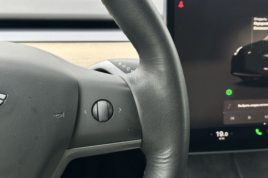 Продам Tesla Model Y 2022 года в Луцке