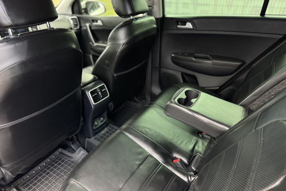 Продам Kia Sportage 2018 года в г. Умань, Черкасская область