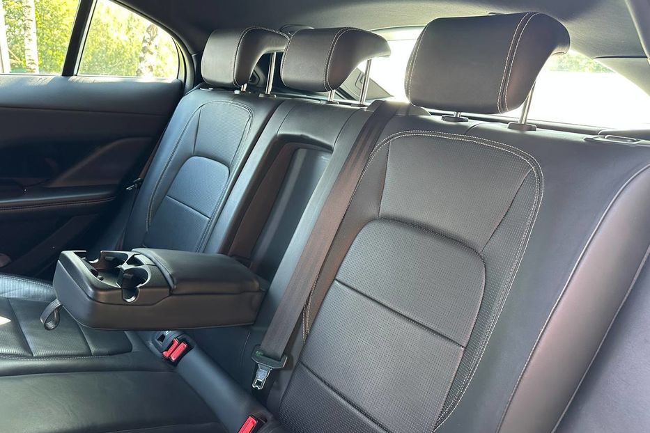 Продам Jaguar SL I-Pace  2018 года в Черновцах