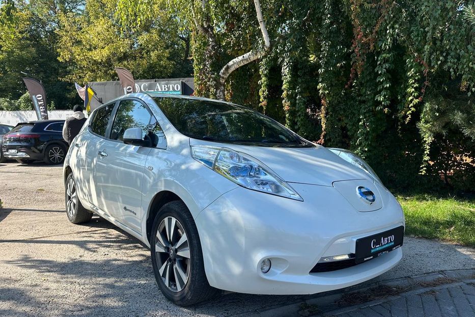 Продам Nissan Leaf 2017 года в Черновцах