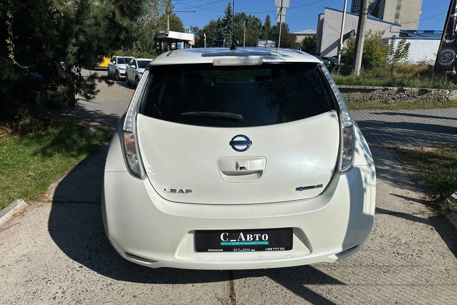 Продам Nissan Leaf 2017 года в Черновцах