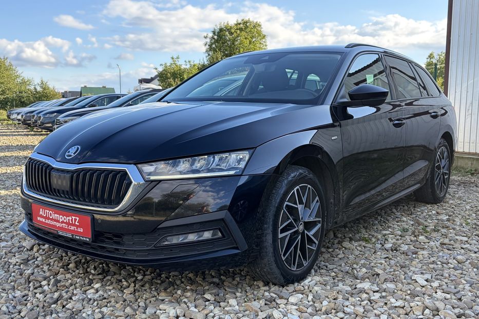 Продам Skoda Octavia А8 2.0 TDI 150к. FULL LED 2022 года в Львове
