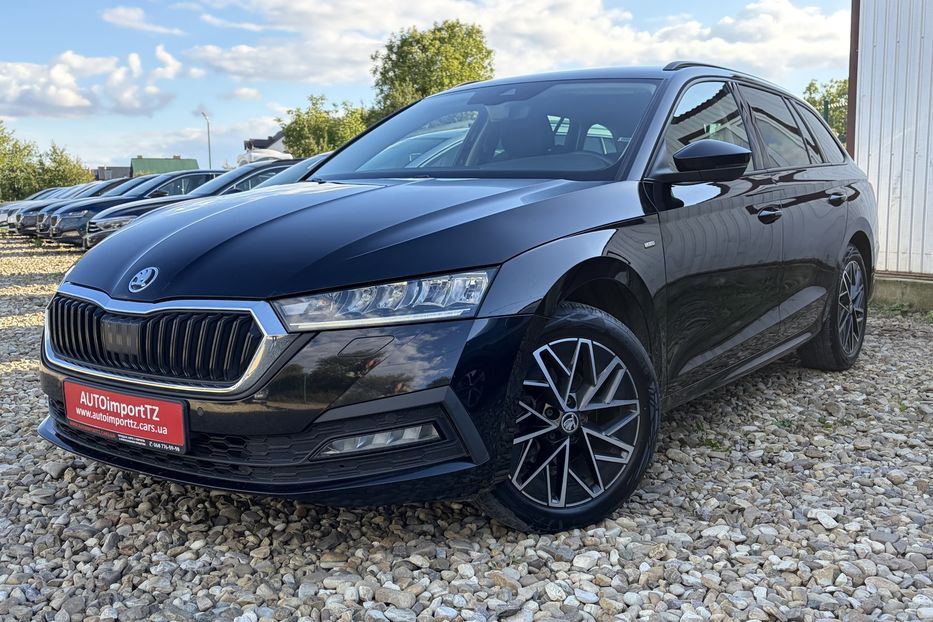 Продам Skoda Octavia А8 2.0 TDI 150к. FULL LED 2022 года в Львове