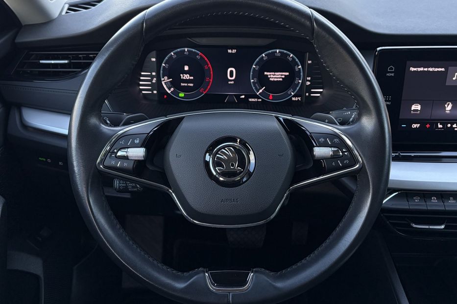 Продам Skoda Octavia А8 2.0 TDI 150к. FULL LED 2022 года в Львове