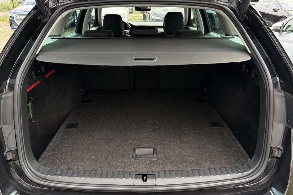 Продам Skoda Octavia А8 2.0 TDI 150к. FULL LED 2022 года в Львове