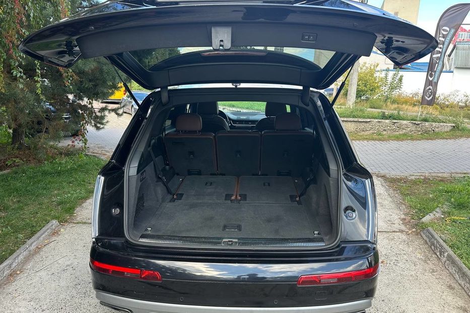 Продам Audi Q7 2017 года в Черновцах