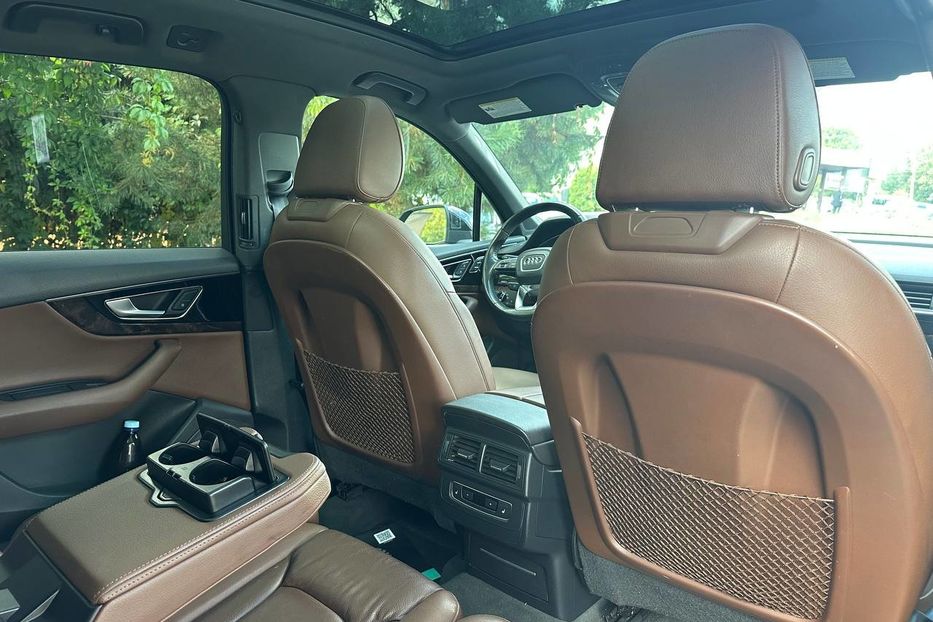 Продам Audi Q7 2017 года в Черновцах