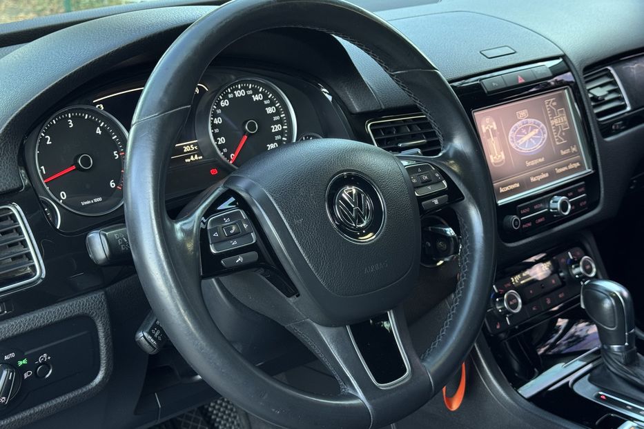 Продам Volkswagen Touareg NF 4Motion (Ланцюги замінені) 2012 года в г. Умань, Черкасская область