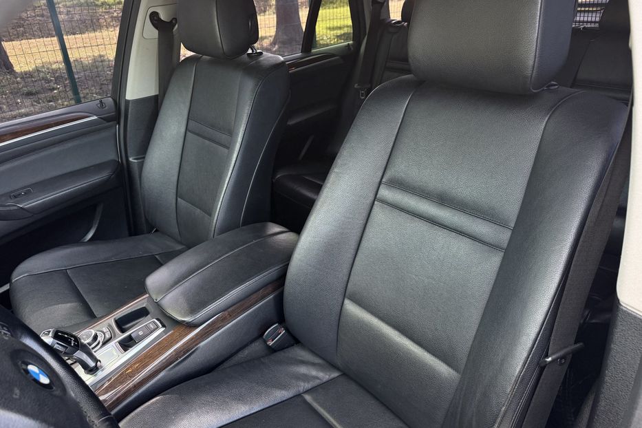 Продам BMW X5 Е70  xDrive (FL) 2012 года в г. Умань, Черкасская область