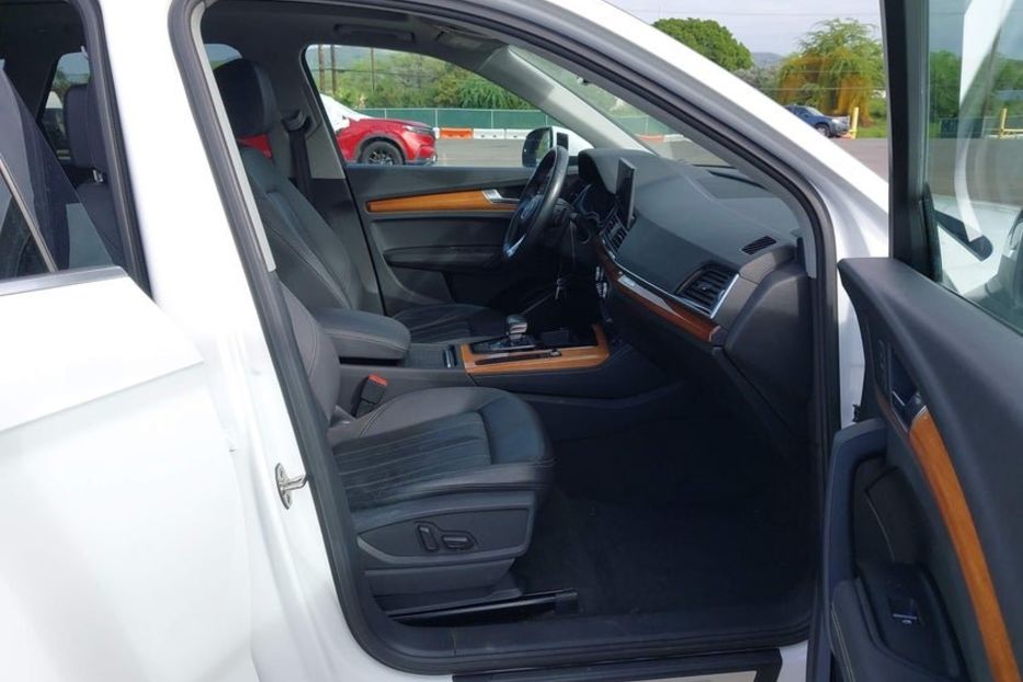 Продам Audi Q5 Premium Plus 45 Tfsi Quattro S 2021 года в Львове
