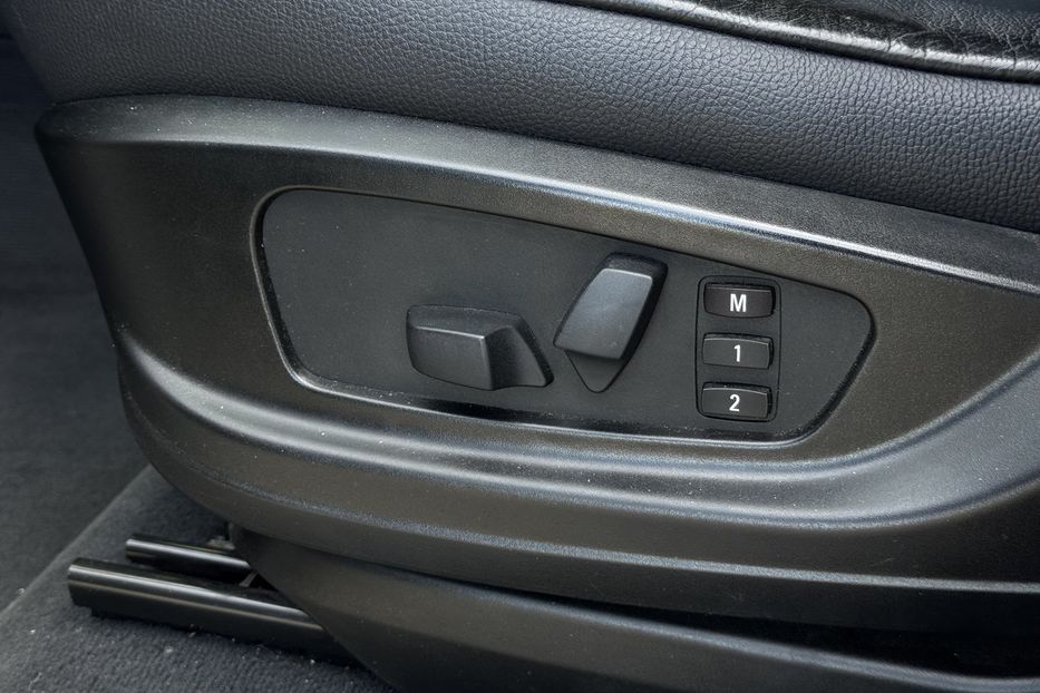 Продам BMW X5 Е70  xDrive (FL) 2012 года в г. Умань, Черкасская область