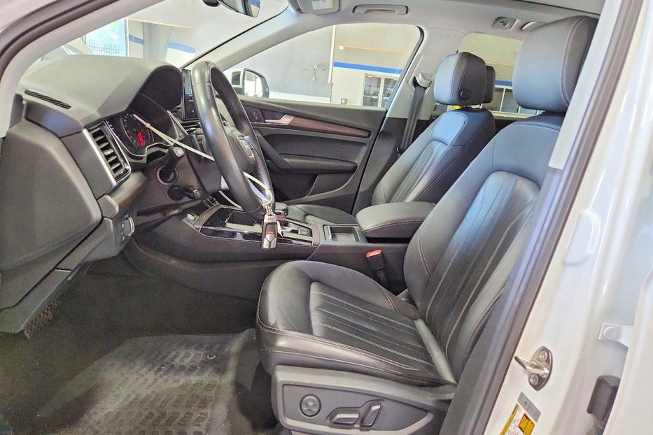Продам Audi Q5 Premium 2021 года в Львове