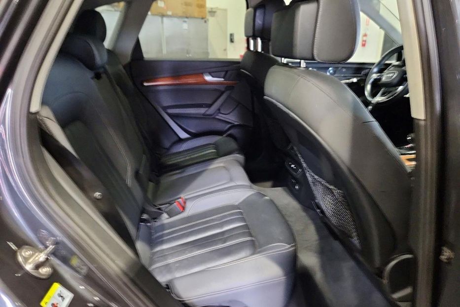 Продам Audi Q5 Premium Plus  2021 года в Львове