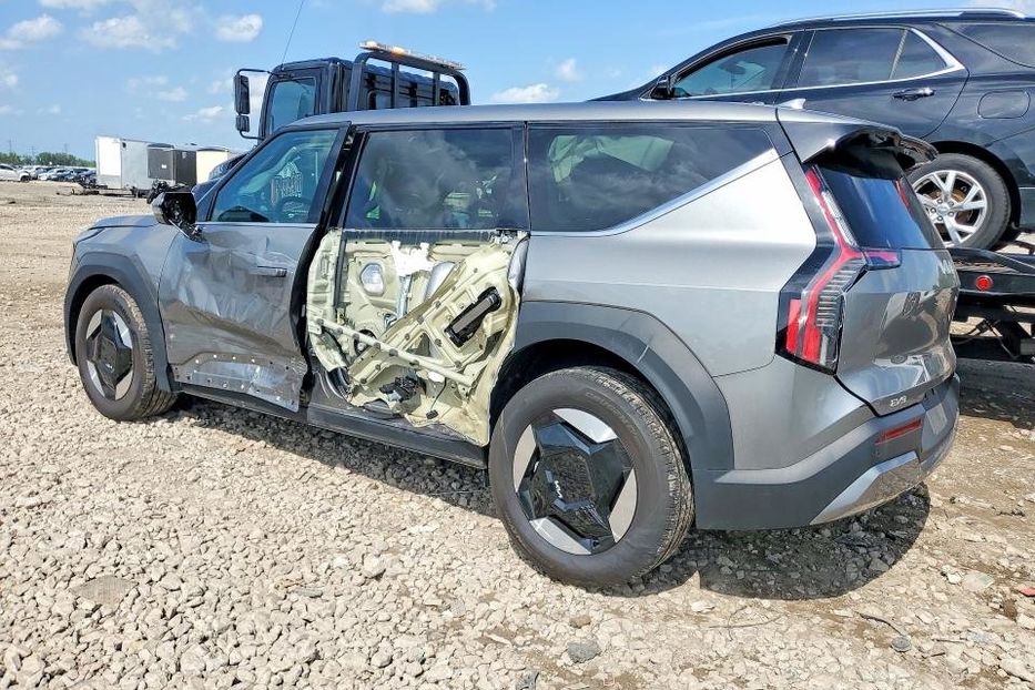 Продам Kia EV6 EV 9 2024 года в Львове