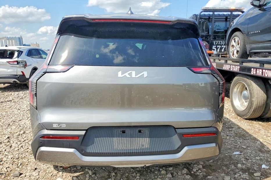 Продам Kia EV6 EV 9 2024 года в Львове