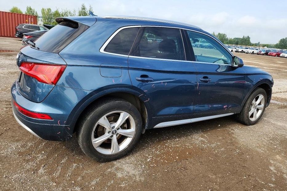 Продам Audi Q5 Premium Plus  2018 года в Львове