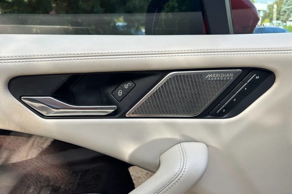 Продам Jaguar SL I-Pace 2018 года в Черновцах
