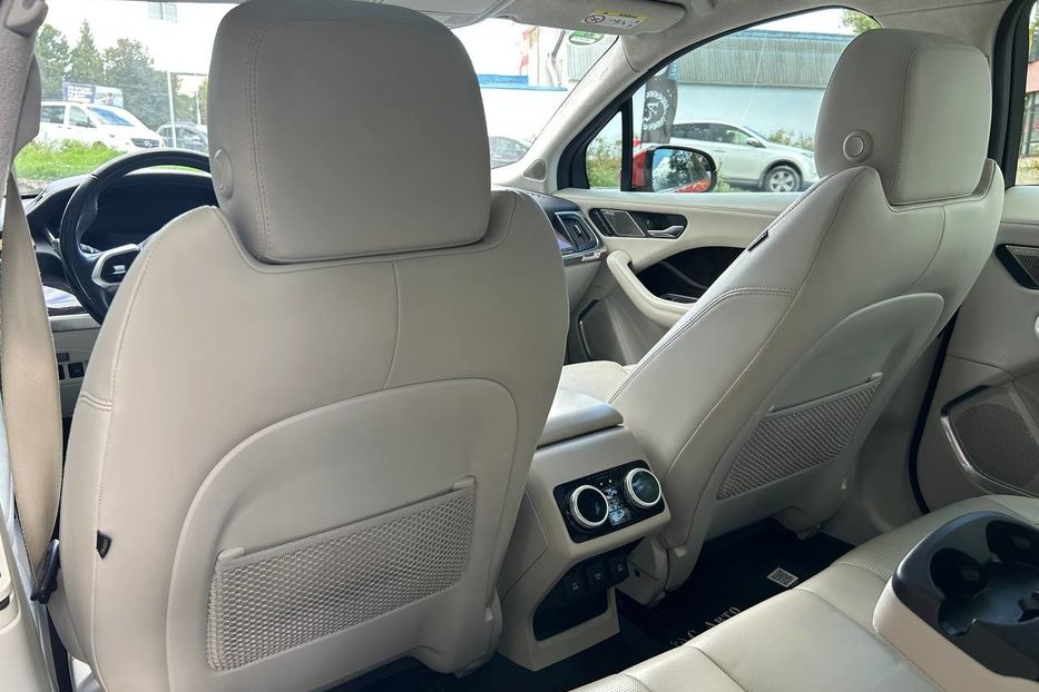 Продам Jaguar SL I-Pace 2018 года в Черновцах