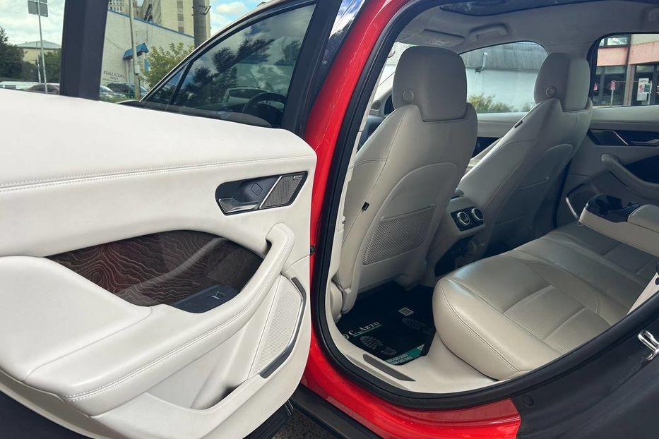 Продам Jaguar SL I-Pace 2018 года в Черновцах