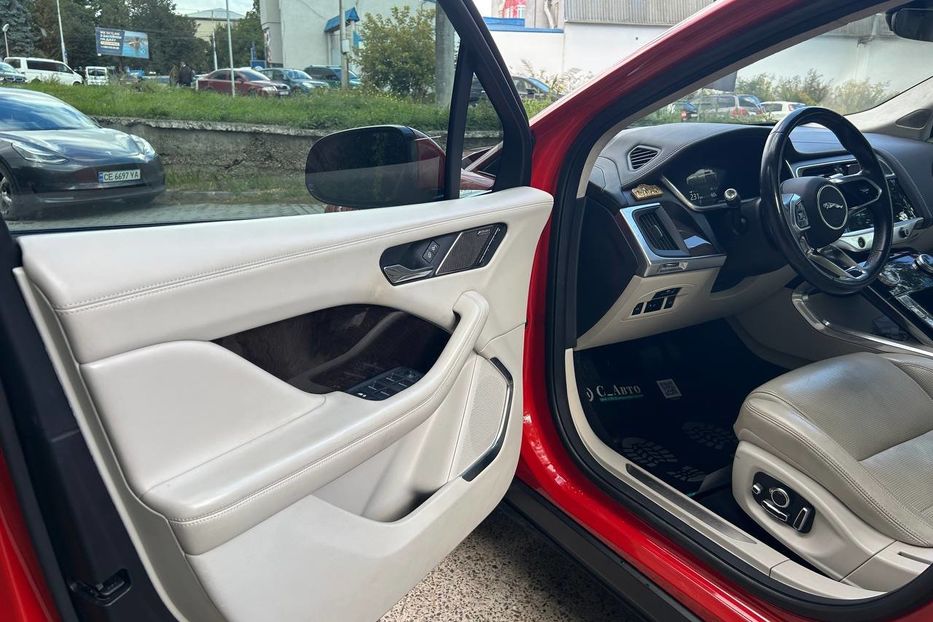 Продам Jaguar SL I-Pace 2018 года в Черновцах