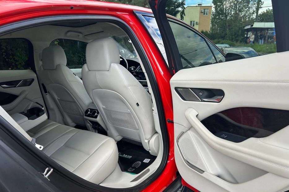Продам Jaguar SL I-Pace 2018 года в Черновцах