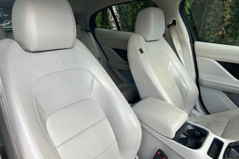 Продам Jaguar SL I-Pace 2018 года в Черновцах