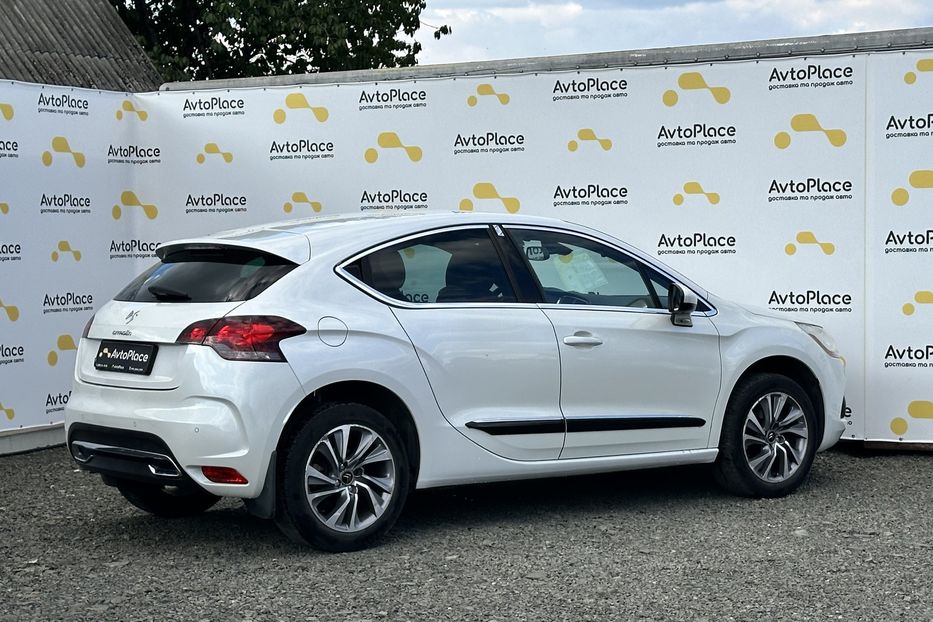 Продам Citroen DS4 2012 года в Луцке