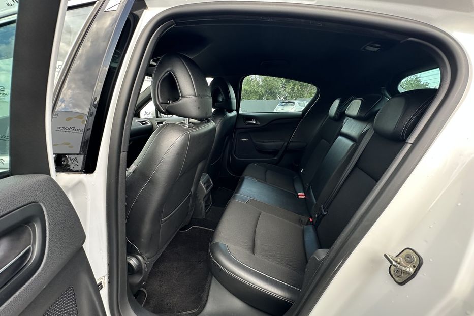 Продам Citroen DS4 2012 года в Луцке