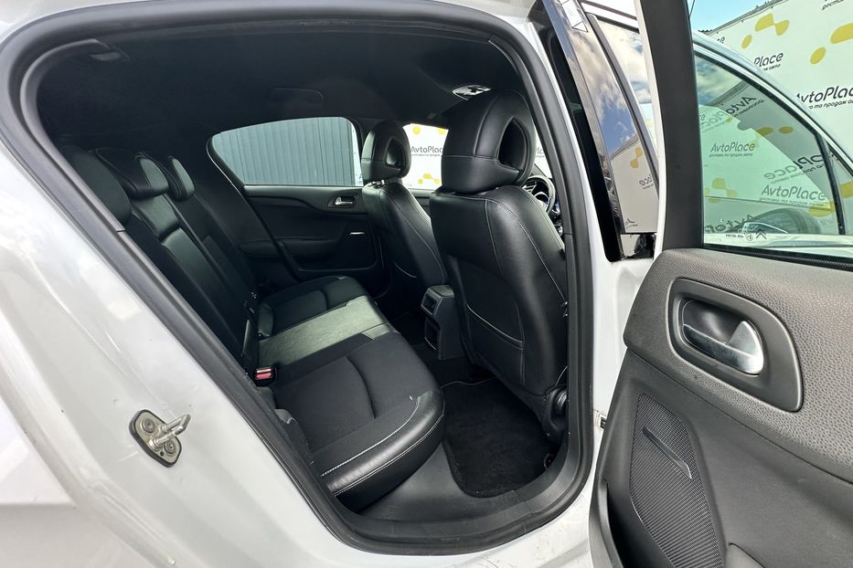 Продам Citroen DS4 2012 года в Луцке