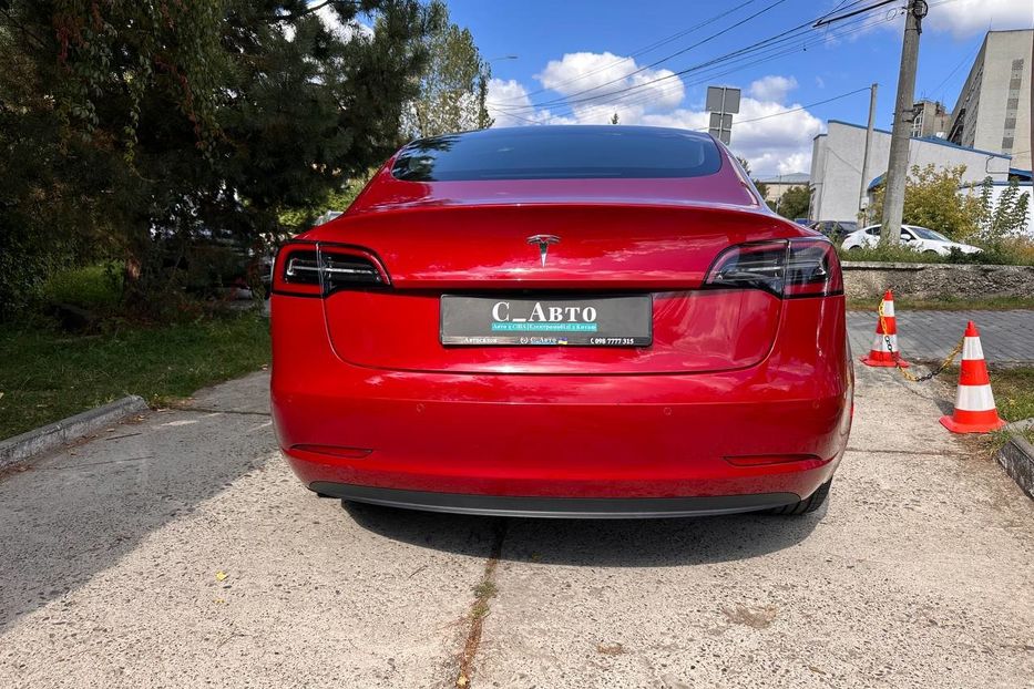 Продам Tesla Model 3 Long Range 2019 года в Черновцах