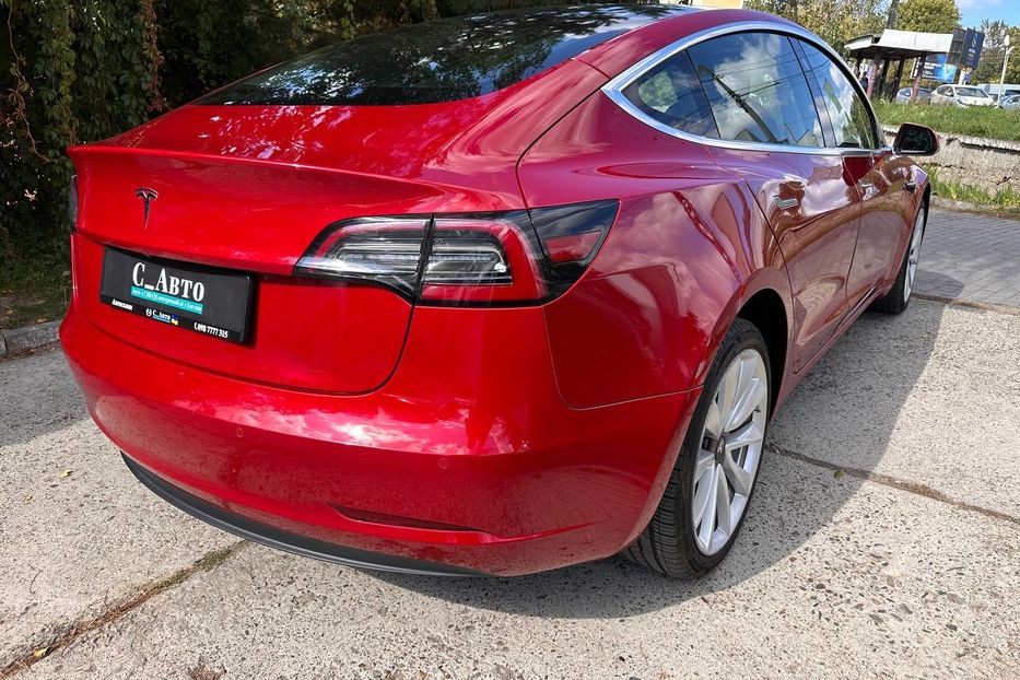 Продам Tesla Model 3 Long Range 2019 года в Черновцах