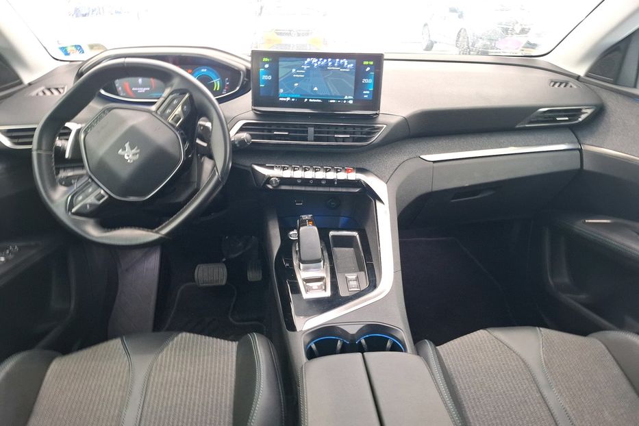 Продам Peugeot 3008 Plug-in Hybrid 225 hp 2021 года в Житомире