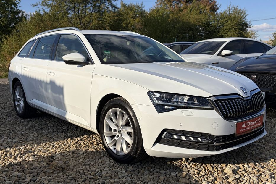 Продам Skoda Superb 2.0 TDI 150к.с FULL LED 2022 года в Львове